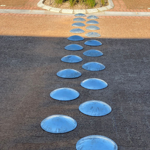 Metal-Speed-Bumps-for-factories-shopping-mall-parking-lots-garages