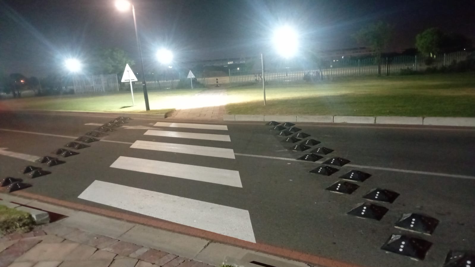 75mm rubber speed bump fit and supply Cape Town Western Cape